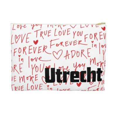 wit Love Utrecht make-up tasje met opdruk in rode letters en hartjes, voorkant. Uniek cadeau uit Utrecht voor moederdag, verjaardag, vriendin of liefde.
