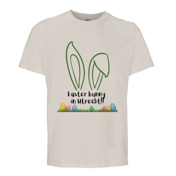 t-shirt easter bunny in utrecht, leuk om cadeau te geven voor pasen of verjaardag. In off white / cremekleurig